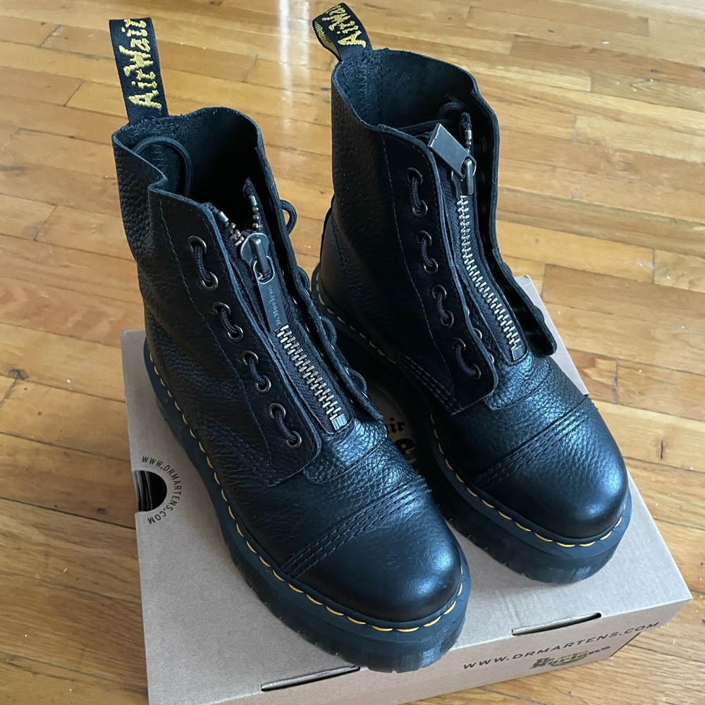 Doc Martens Sinclair Platform Boots
